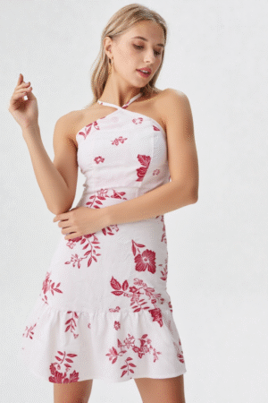 Vestido Curto Floral Vermelho com Decote Halter Elegante