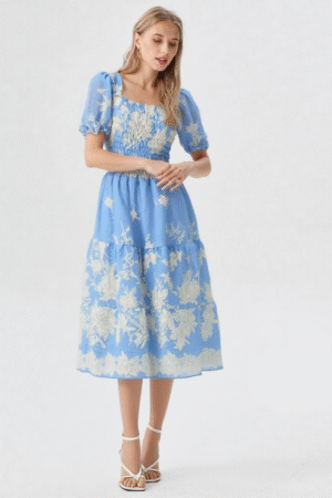 Vestido Feminino Azul Delicado com Manga Bufante