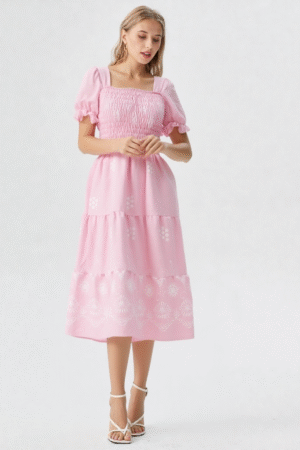 Vestido Midi Rosa Romântico com Lastex